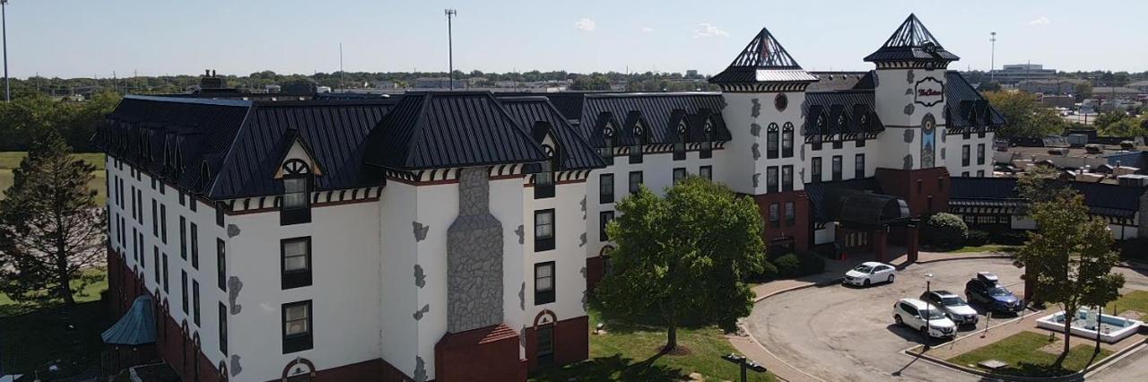 The Chateau Bloomington Hotel And Conference Center Buitenkant foto