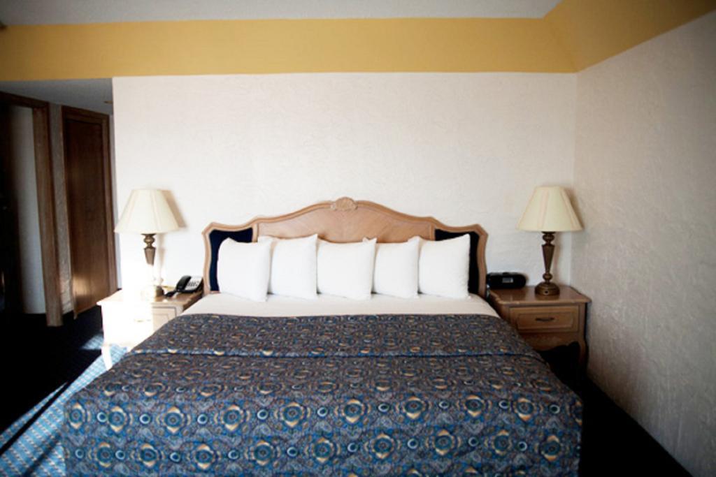 The Chateau Bloomington Hotel And Conference Center Kamer foto